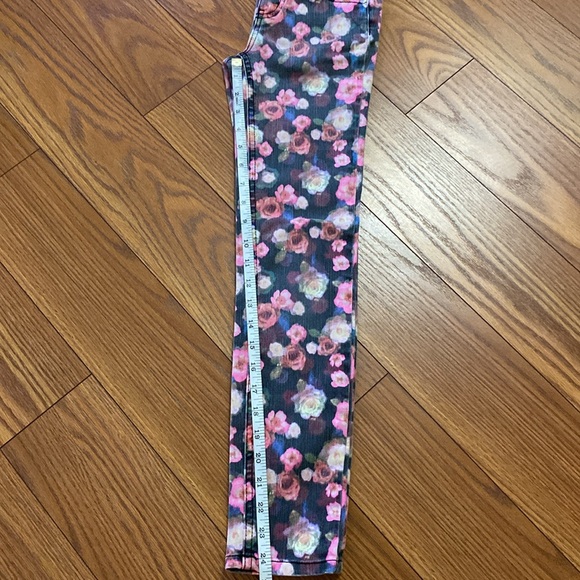 Justice girls supper skinny slim multi color flower print stretch jean zip up - Picture 11 of 12